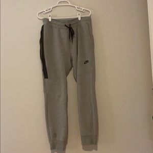 Nike joggers